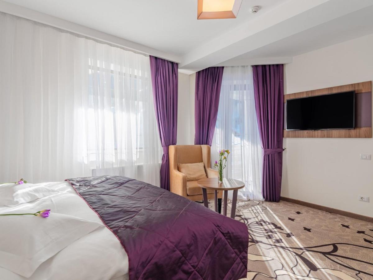 Hotel Miruna - New Belvedere โปยานาบราซอฟ ภายนอก รูปภาพ