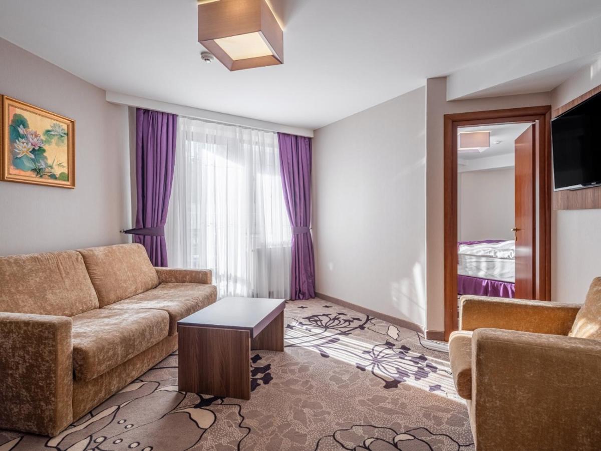Hotel Miruna - New Belvedere โปยานาบราซอฟ ภายนอก รูปภาพ